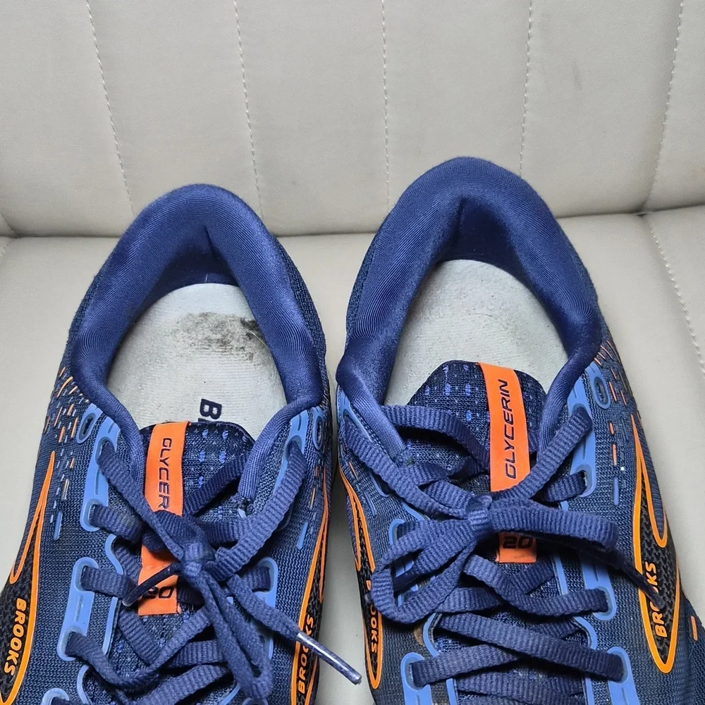 Men's Athletic Running Shoes - Navy with Orange Accents 10.5